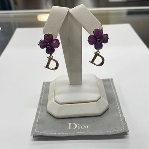 Vintage Christian Dior gold tone/Amethyst crystal earrings, rare & beautiful !
